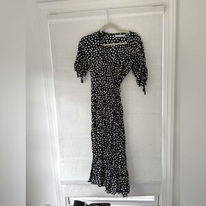 Faithfull the Brand floral wrap dress tie waist size M medium